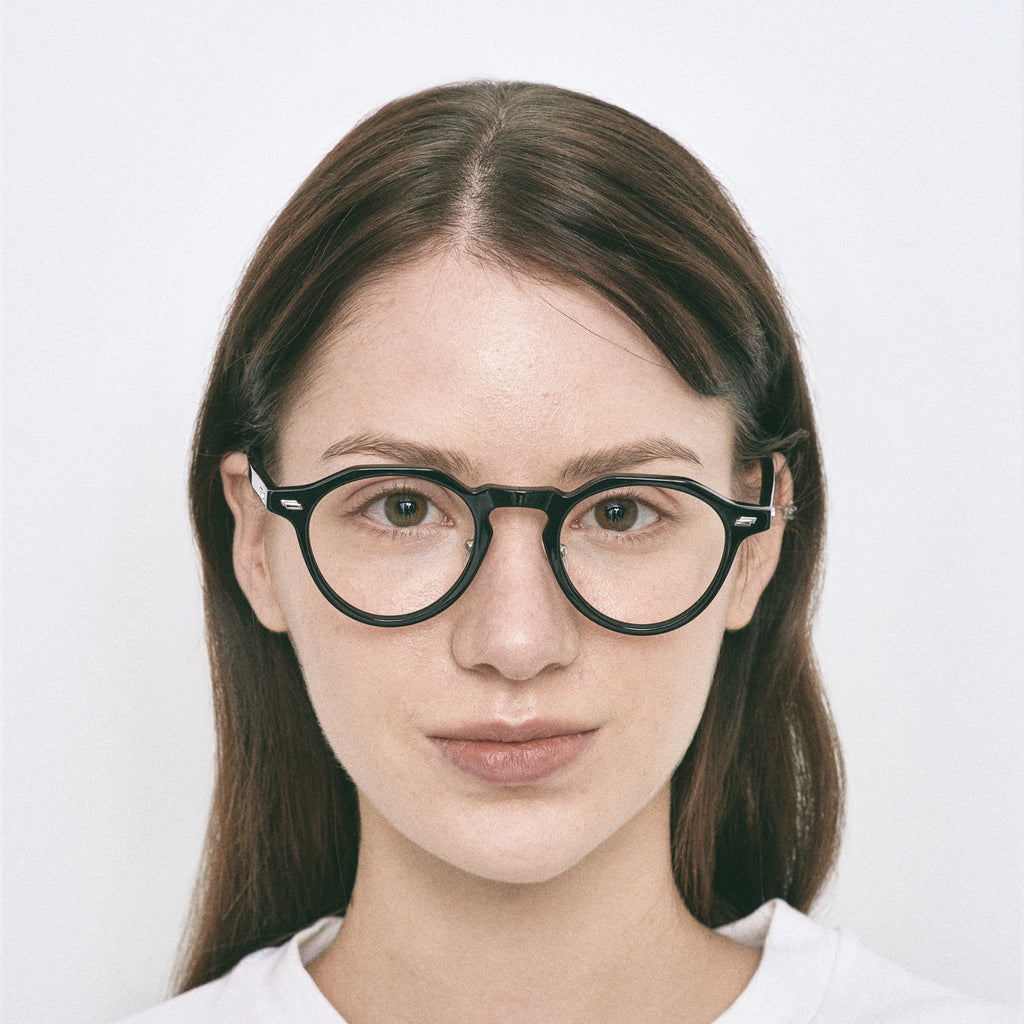 Jenny L7 - newyork style eyewear brand, online shopping now.